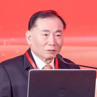 CEC 2025 | 王深明教授：幼儿腹主动脉瘤术后人工血管闭塞的长期随访