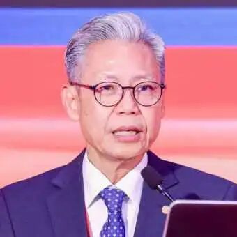 CEC 2025 | 郭昌宇教授：关于主动脉分支与开窗支架技术的深度剖析